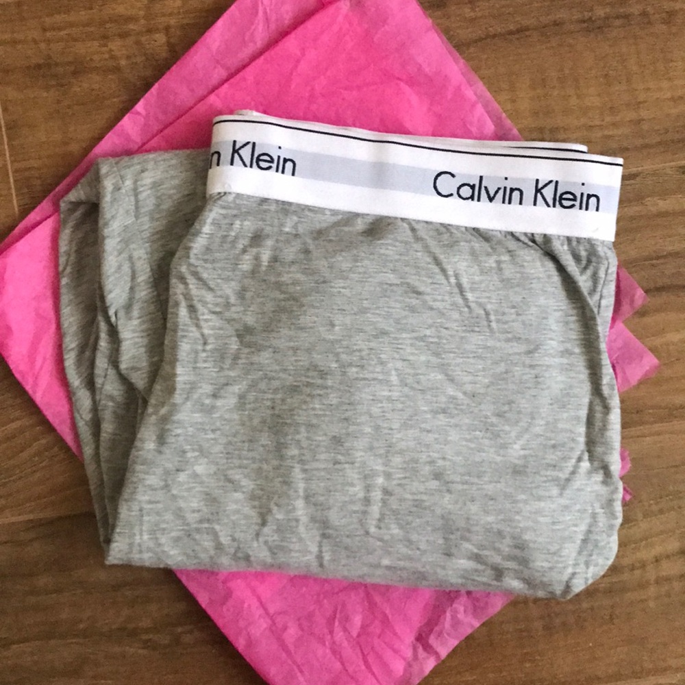 Calvin Klein Straight Leg Sweatpants